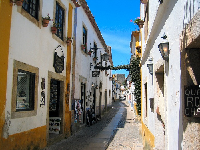 ruelle_portugal.jpg